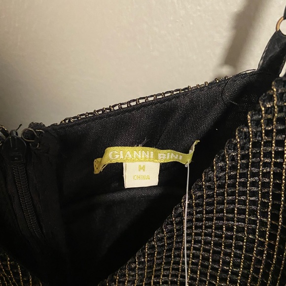 Gianni Bini gold/black tank. Medium NWT - Picture 2 of 4